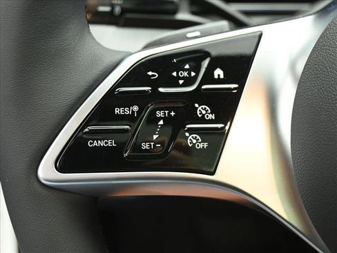 Certified 2026 Mercedes-Benz C 300 4MATIC Sedan image 11