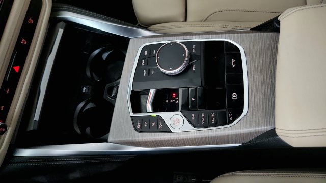 Used 2026 BMW M440i Convertible RWD image 70