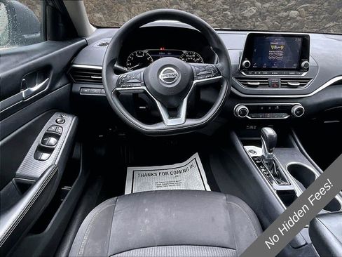 Used 2022 Nissan Altima 2.5 SV FWD image 4