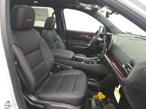 New 2026 Chevrolet Traverse Z71 w/ Enhanced Driving Package AWD/4WD image 25