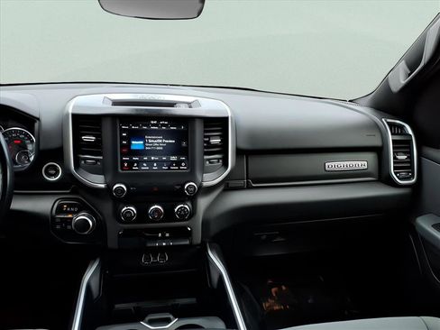 Used 2021 RAM 1500 Big Horn image 15