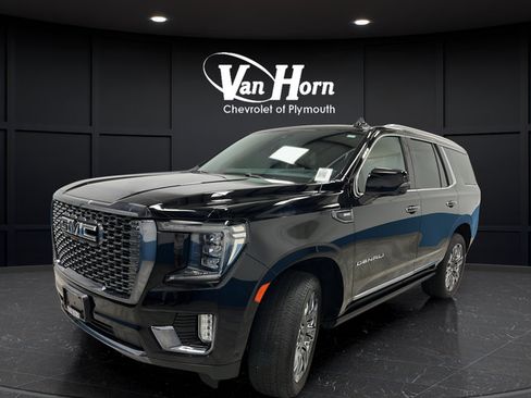 Used 2023 GMC Yukon Denali Ultimate AWD/4WD image 3