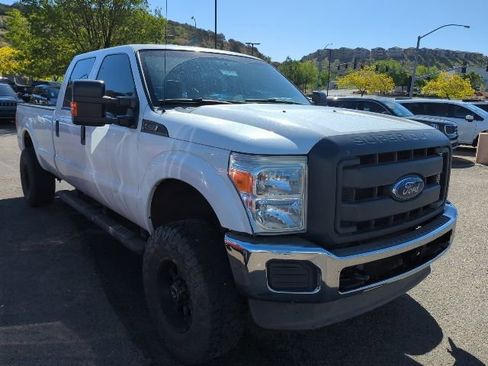 Used 2015 Ford F250 XL w/ Power Equipment Group AWD/4WD image 2