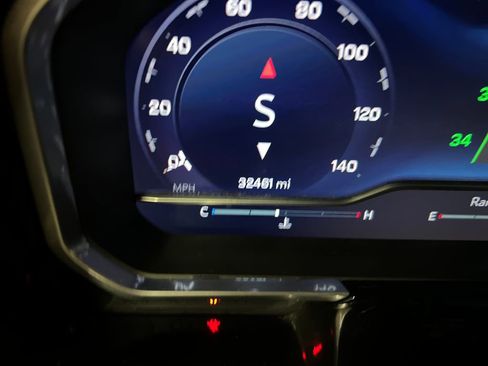 Used 2023 Chevrolet Silverado 1500 LT image 21