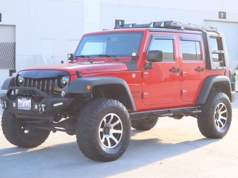 Used 2017 Jeep Wrangler Unlimited Sport w/ Quick Order Package 24S image 2