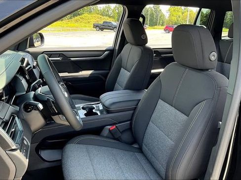 New 2026 GMC Acadia Elevation w/ Black Edition FWD image 9