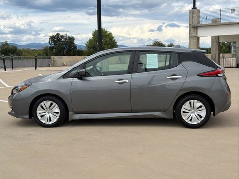 Used 2025 Nissan Leaf S FWD image 4