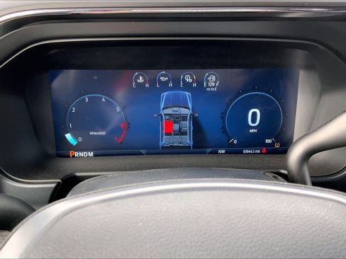 Used 2025 Ford F250 Lariat w/ Tremor Off-Road Package image 25