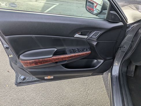 Used 2012 Honda Crosstour EX-L image 14