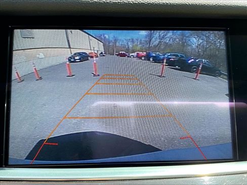 Used 2017 Cadillac XT5 Luxury w/ Driver Awareness Package AWD/4WD image 19