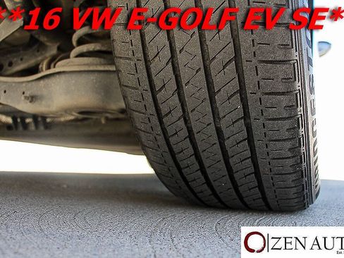 Used 2016 Volkswagen e-Golf SE FWD image 49
