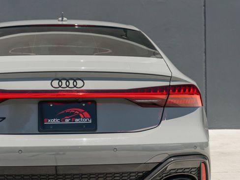 Used 2021 Audi RS 7 Sportback AWD/4WD image 74