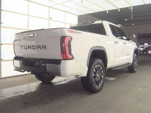 Used 2022 Toyota Tundra Limited AWD/4WD image 9