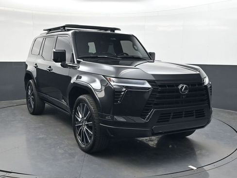 Used 2024 Lexus GX 550 w/ Accessory Package (31) image 2