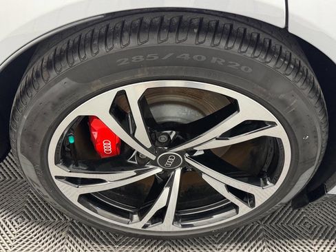 Used 2024 Audi e-tron GT Premium Plus w/ Performance Package image 66