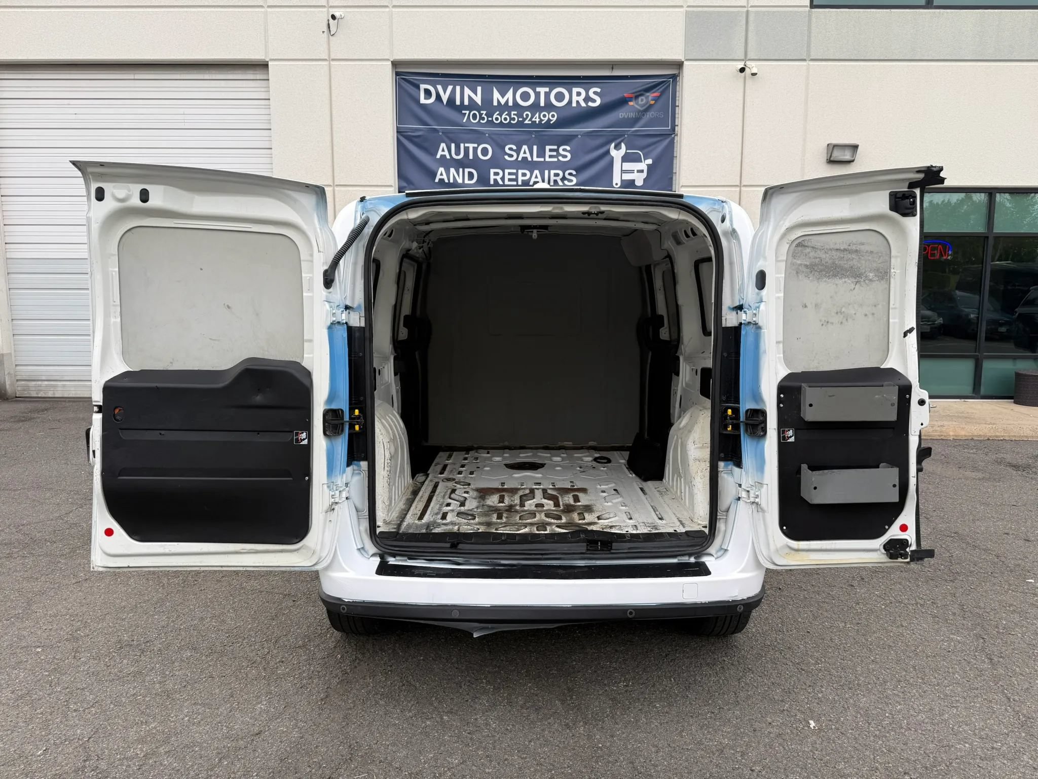 Used 2018 RAM ProMaster City Tradesman SLT FWD image 16