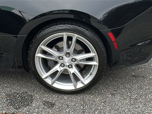 Used 2020 Chevrolet Camaro SS image 17