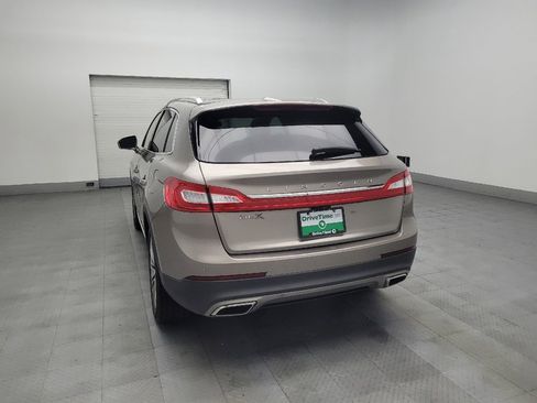 Used 2018 Lincoln MKX Reserve image 5