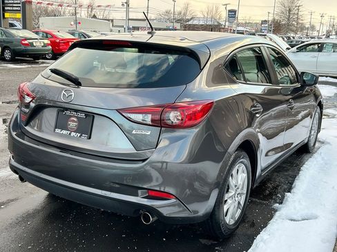 Used 2018 MAZDA MAZDA3 Sport image 6