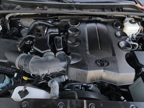 Certified 2023 Toyota 4Runner SR5 Premium image 28