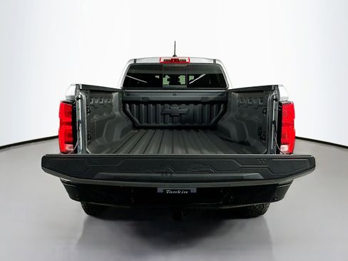 New 2025 Chevrolet Colorado ZR2 w/ Technology Package image 28