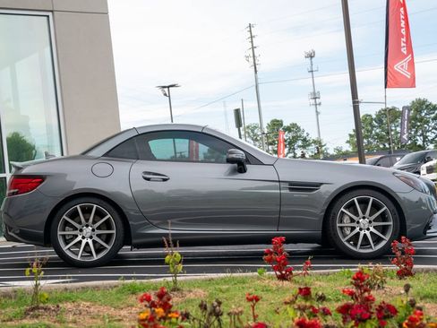Used 2017 Mercedes-Benz SLC 43 AMG w/ Premium 3 Package image 13