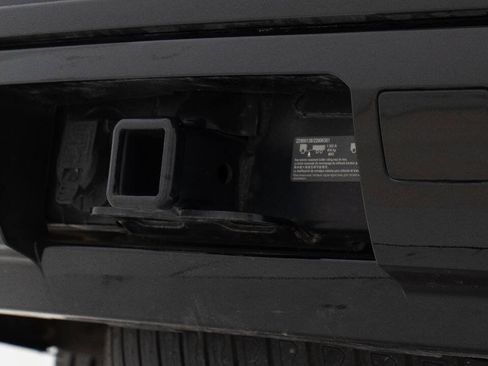 Used 2018 Chevrolet Tahoe LT RWD image 17