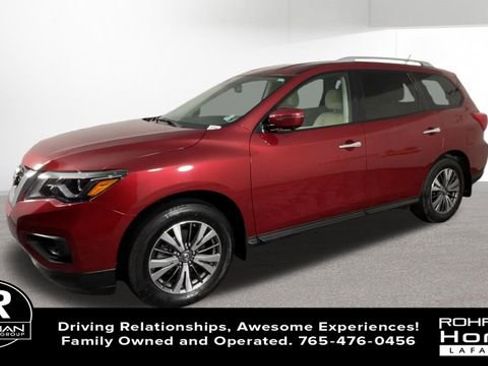 Used 2017 Nissan Pathfinder SL image 5