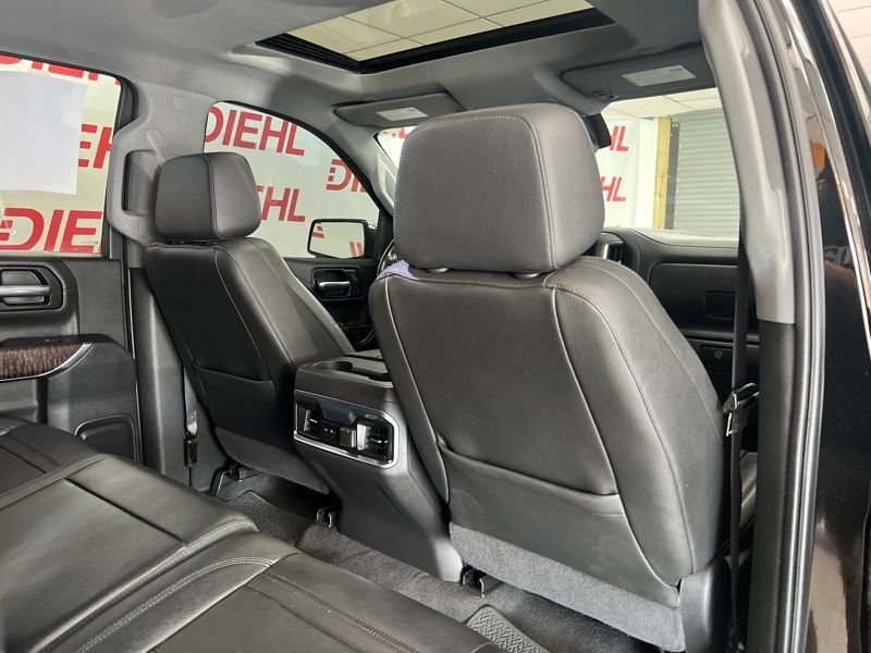 Used 2022 GMC Sierra 1500 Denali w/ Denali Reserve Package AWD/4WD image 8