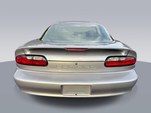 Used 1993 Chevrolet Camaro LT RWD image 3