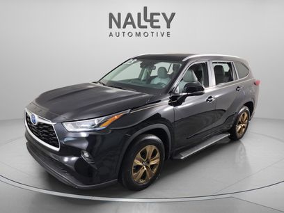 Used 2023 Toyota Highlander Bronze Edition