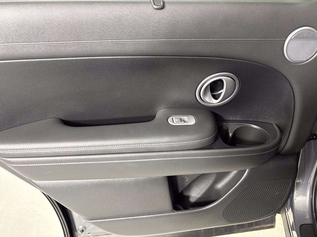 Used 2026 Hyundai Palisade SEL FWD image 34