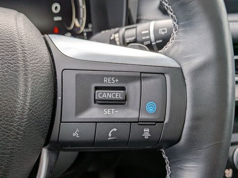 Used 2022 INFINITI QX60 Sensory w/ Vision Package AWD/4WD image 15
