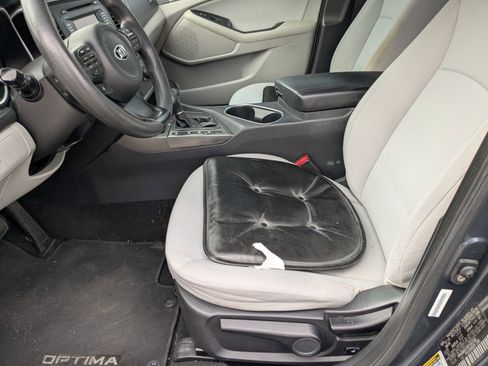 Used 2015 Kia Optima LX image 9