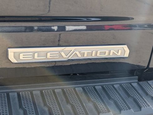 Used 2023 GMC Sierra 1500 Elevation image 7
