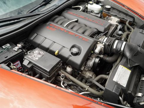 Used 2006 Chevrolet Corvette Convertible RWD image 31