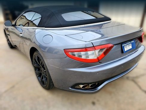 Used 2011 Maserati GranTurismo Convertible RWD image 14