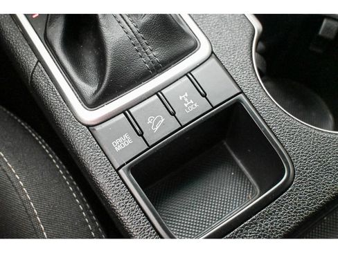 Used 2022 Kia Sportage LX AWD/4WD image 40