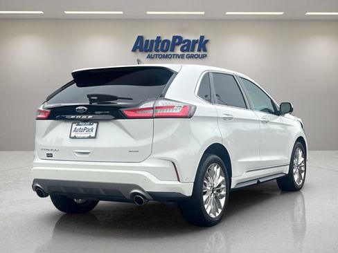 Used 2022 Ford Edge Titanium w/ Equipment Group 301A AWD/4WD image 7