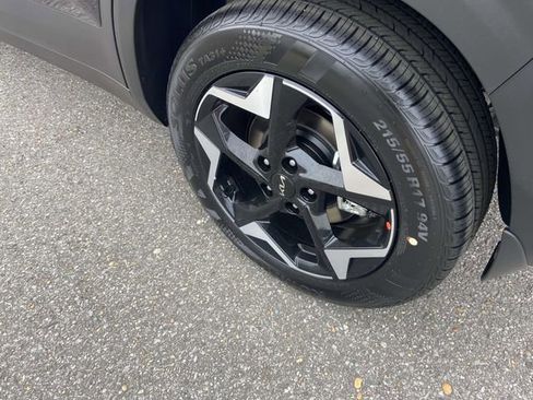 New 2026 Kia Seltos S AWD/4WD image 7