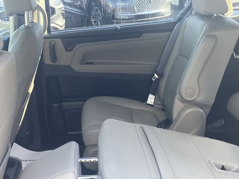 Used 2021 Honda Odyssey EX-L image 22