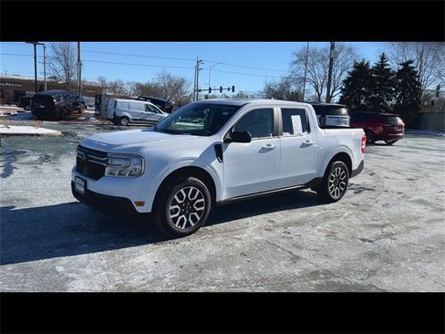 Used 2024 Ford Maverick Lariat image 4