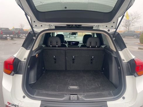 Used 2025 Buick Encore GX Preferred image 7