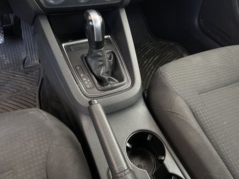 Used 2016 Volkswagen Jetta S FWD image 16