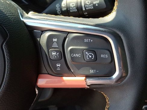 Used 2024 Jeep Wrangler Unlimited Sahara w/ Safety Group AWD/4WD image 22