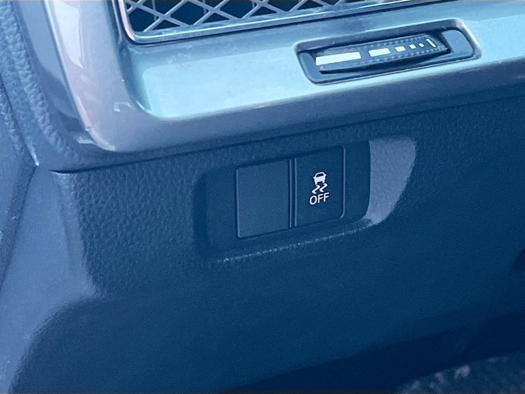 Used 2025 Acura Integra FWD image 10