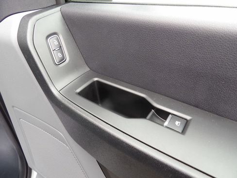 Used 2024 Ford F550 image 51