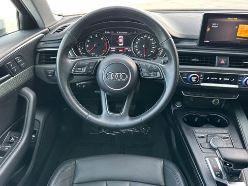 Used 2019 Audi A4 2.0T Premium image 13