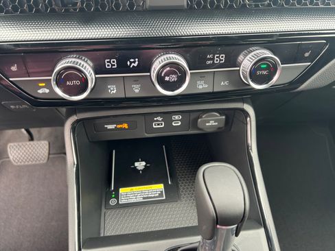 Used 2024 Honda CR-V Sport Touring image 18