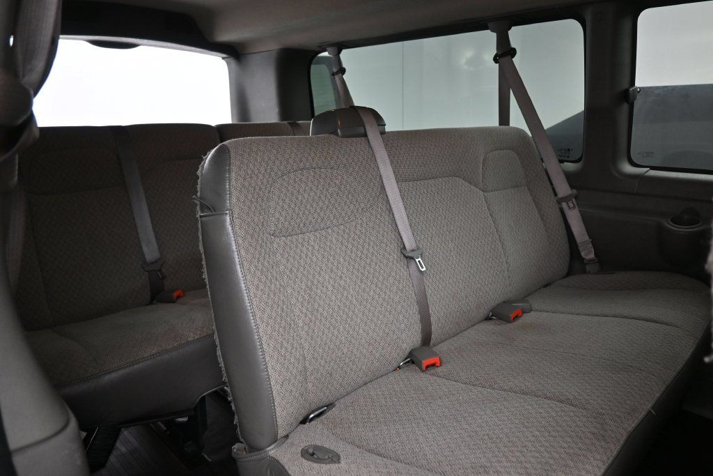 Used 2023 Chevrolet Express 3500 LS RWD image 26
